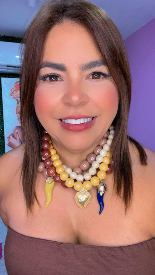 Set Elegante Dorado con Dijes Perlas
